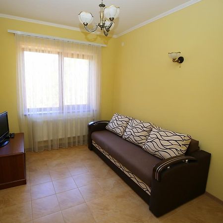 Penzion Пори Року Syňak Exteriér fotografie
