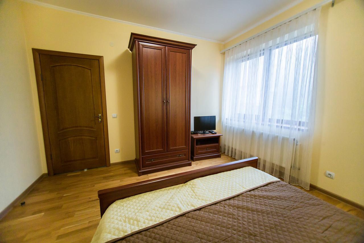Penzion Пори Року Syňak Exteriér fotografie