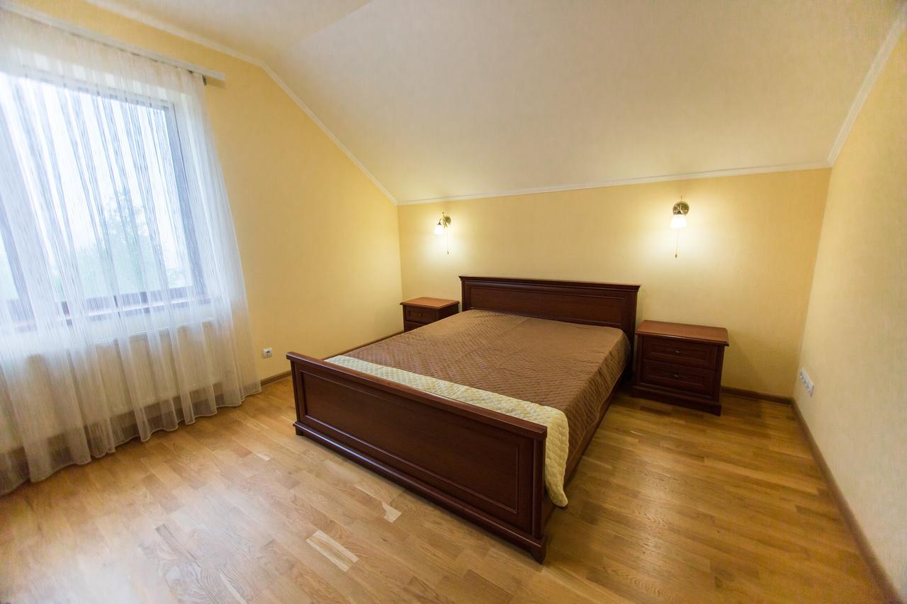 Penzion Пори Року Syňak Exteriér fotografie